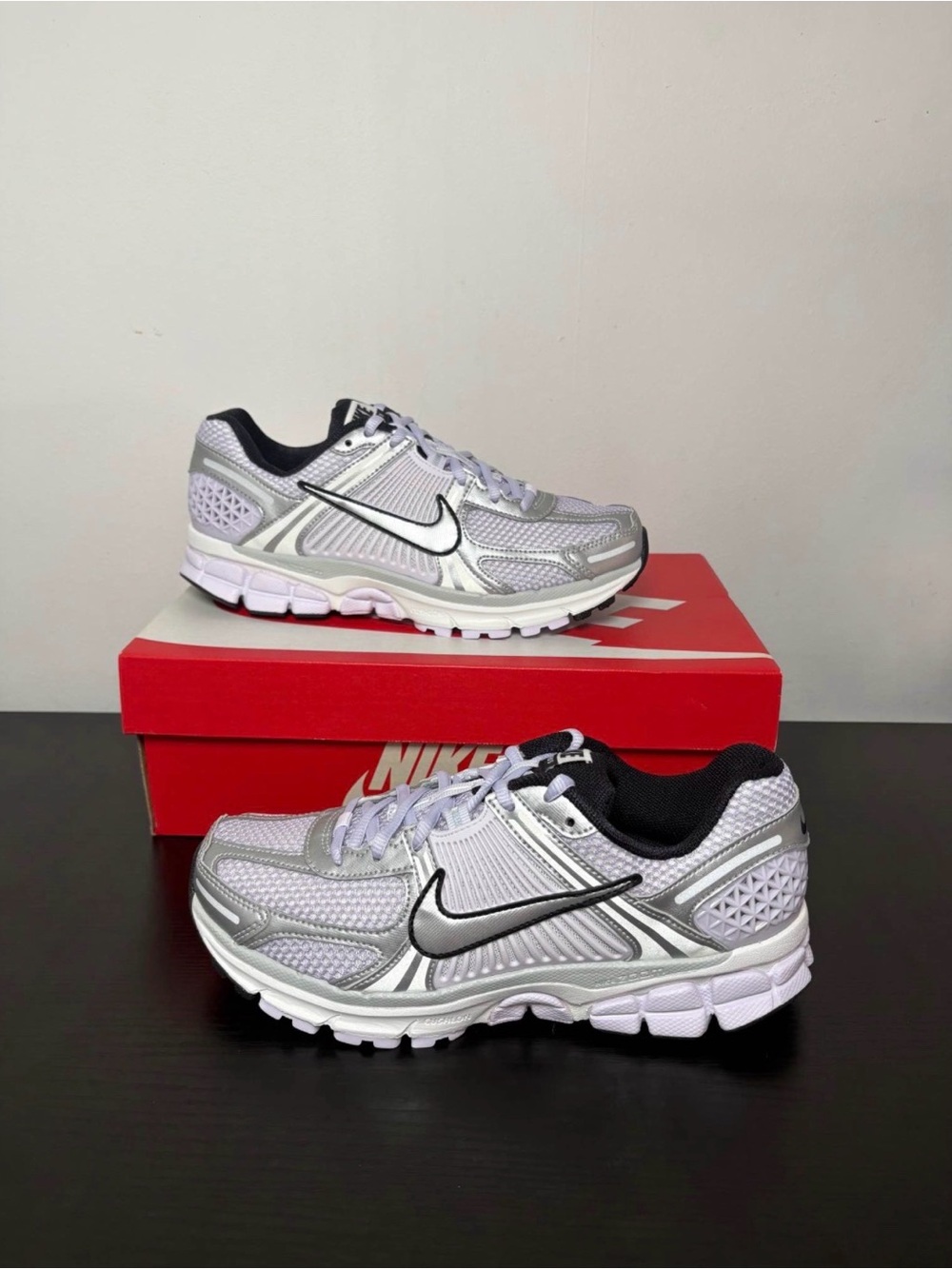 Nike Zoom Vomero 5 Women’s